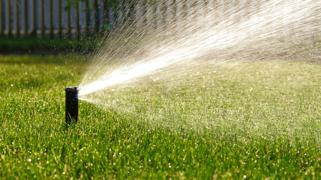 lawn irrigation sprinkler